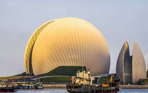 珠海旅游新地标—珠海大剧院“日月贝”